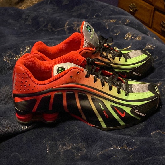 Nike shox R4 - Picture 3 of 4